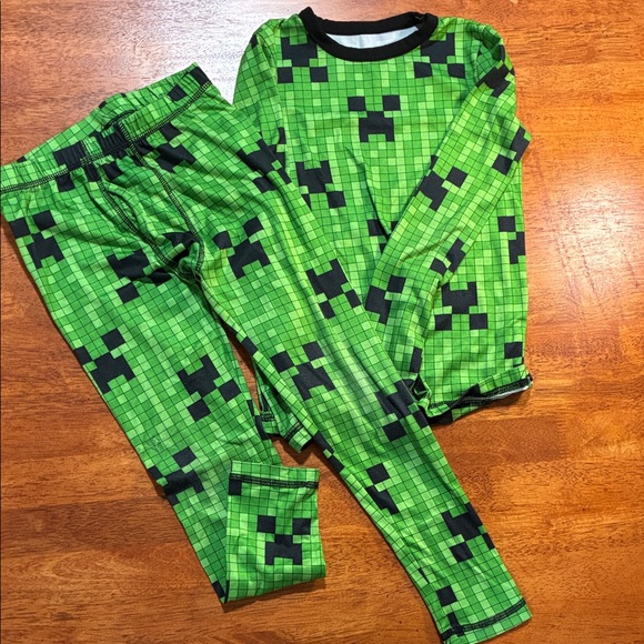Cuddl Duds Other - Green Minecraft Kids Pajamas